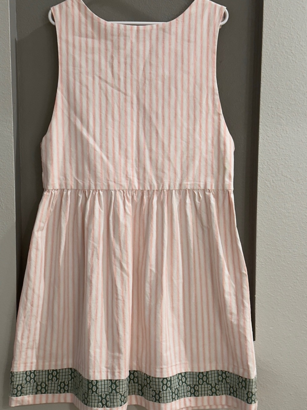 Girls handmade quilted Pink Striped Dress with Decorative Border and bunnies. - Picture 7 of 7